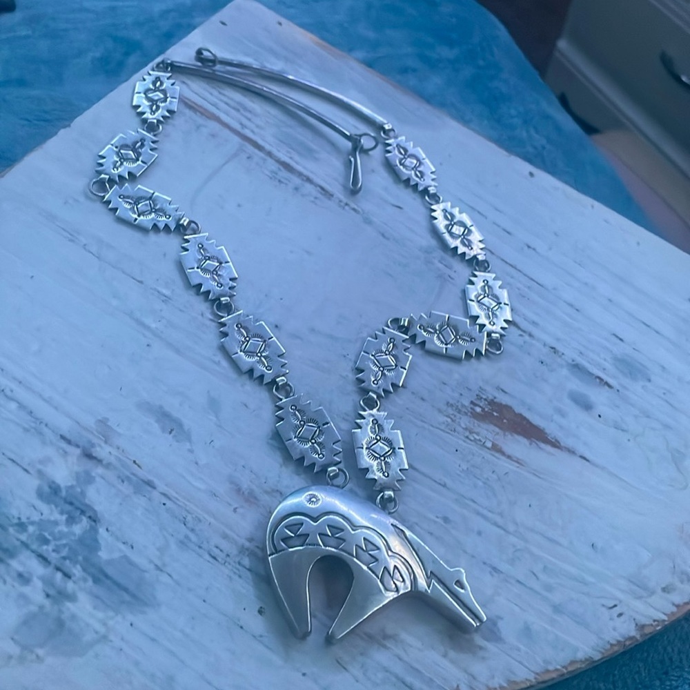 Navajo spirit bear necklace
